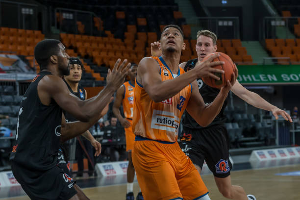 探讨她的比 探讨她的比